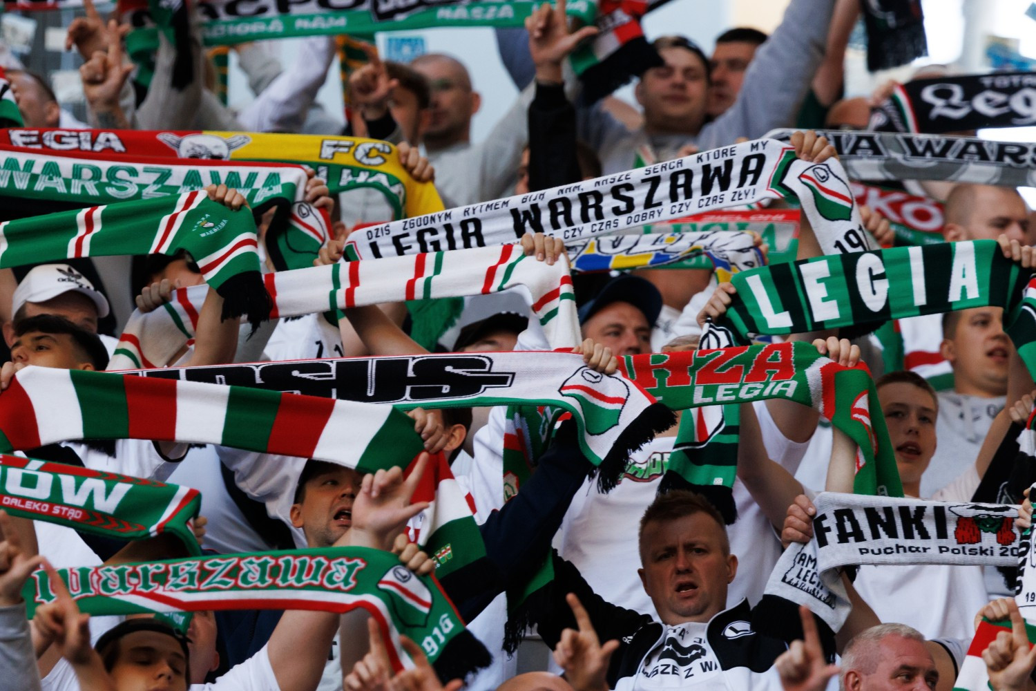 OFICJALNIE: Legia Warszawa ukarana przez UEFA