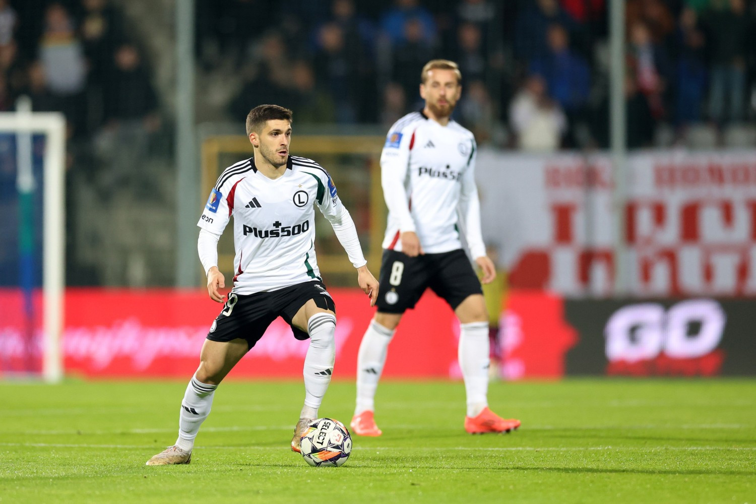Legia Warszawa osłabiona na mecz z FK Aktöbe. Dwóch zawodników wypada z gry