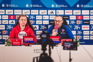 Marek Papszun zapytany o potencjalne sprzedaże dwóch kluczowych zawodników Rakowa Częstochowa. „Dopuszczam możliwość, że może odejść każdy”