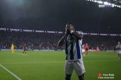 FC Barcelona uciszona przez reprezentanta Surinamu. Real Sociedad lepszy do przerwy [WIDEO]