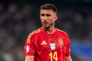 Aymeric Laporte z rosnącymi szansami na powrót do Europy. Prowadzi zaawansowane negocjacje