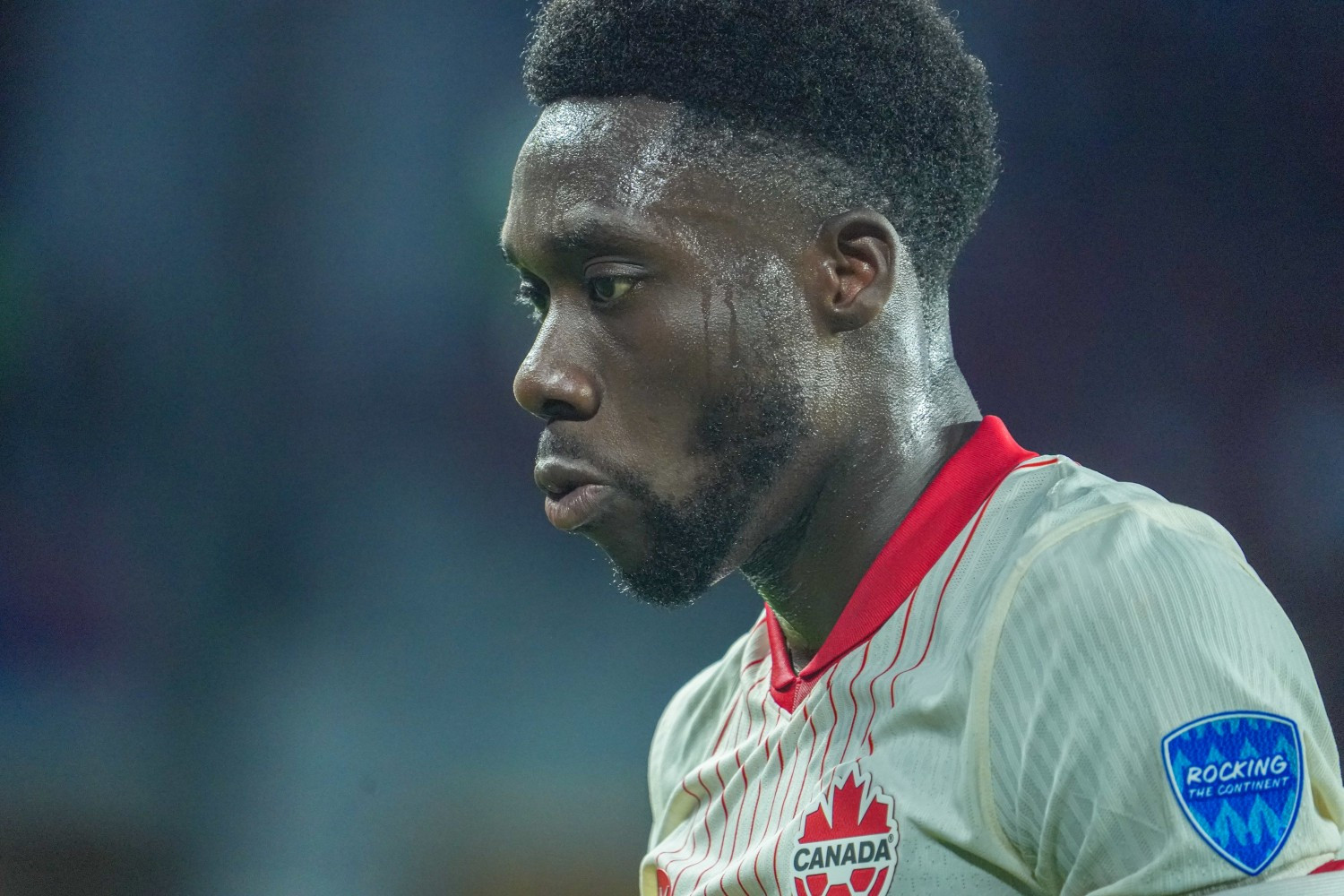 Gigant nie rezygnuje z transferu Alphonso Daviesa. Zaplanowane spotkanie