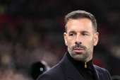 „To nie do pomyślenia na tym poziomie”. Ruud van Nistelrooy bez ogródek po kontrowersyjnym zwycięstwie Manchesteru United