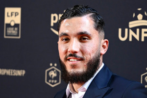 Rayan Cherki na celowniku gigantów Premier League. Olympique Lyon otrzymał zapytania o gwiazdora