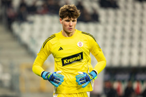 Chętnych z zagranicy nie brakowało. Co dalej z Aleksandrem Bobkiem?