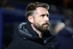 OFICJALNIE: Zamiast awansu, walka o utrzymanie. Trener ze zgodą na przenosiny do Premier League