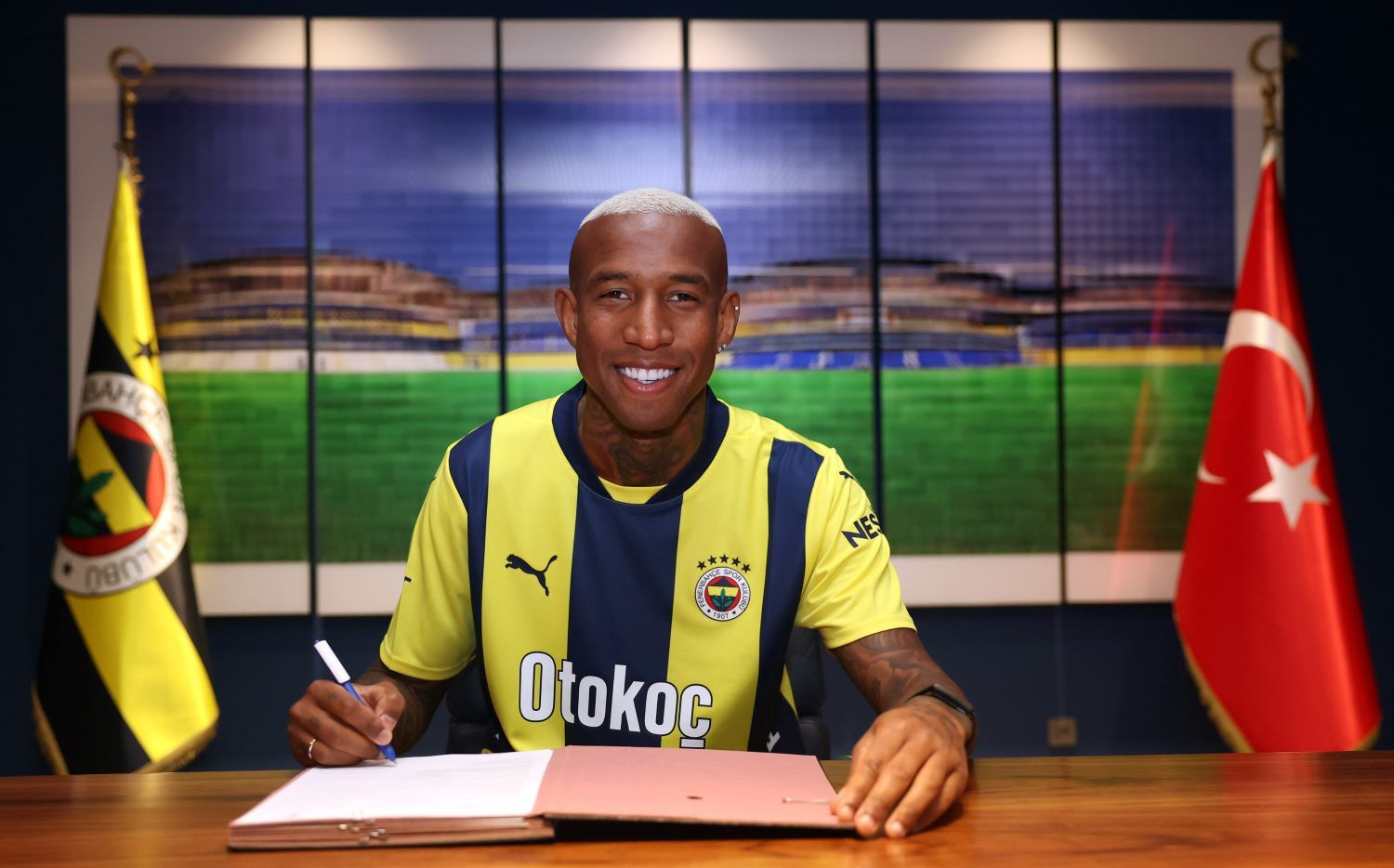 OFICJALNIE: Anderson Talisca wrócił do Europy po siedmiu latach