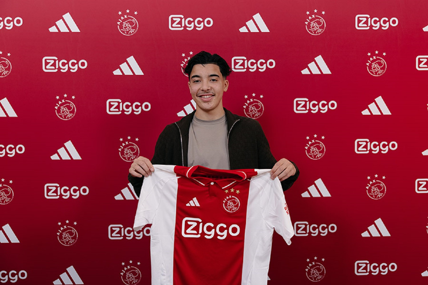 Ajax Amsterdam zabezpiecza przyszłość dużego talentu [OFICJALNIE]