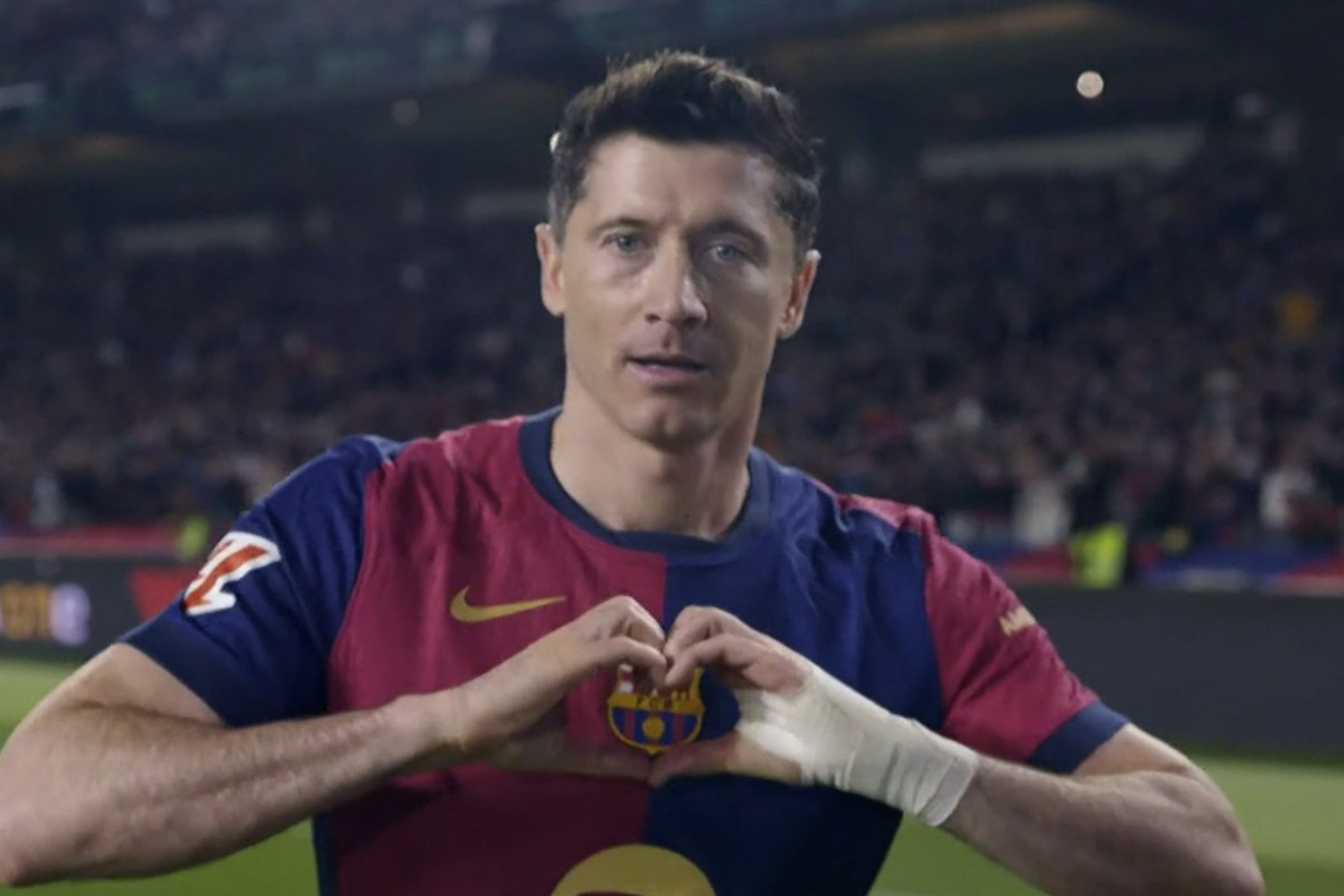 Robert Lewandowski po raz 20. w tym sezonie! FC Barcelona prowadzi [WIDEO]