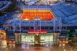 Nowy napastnik na radarze Manchesteru United. W tym roku strzelił osiem goli