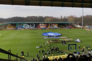 GKS Katowice pożegnał stadion wyjątkową oprawą. Kawał historii [FOTO]