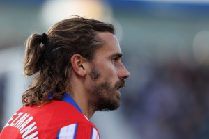 Transfer Antoine'a Griezmanna pod lupą. FC Barcelona i Atlético Madryt mogą mieć problem