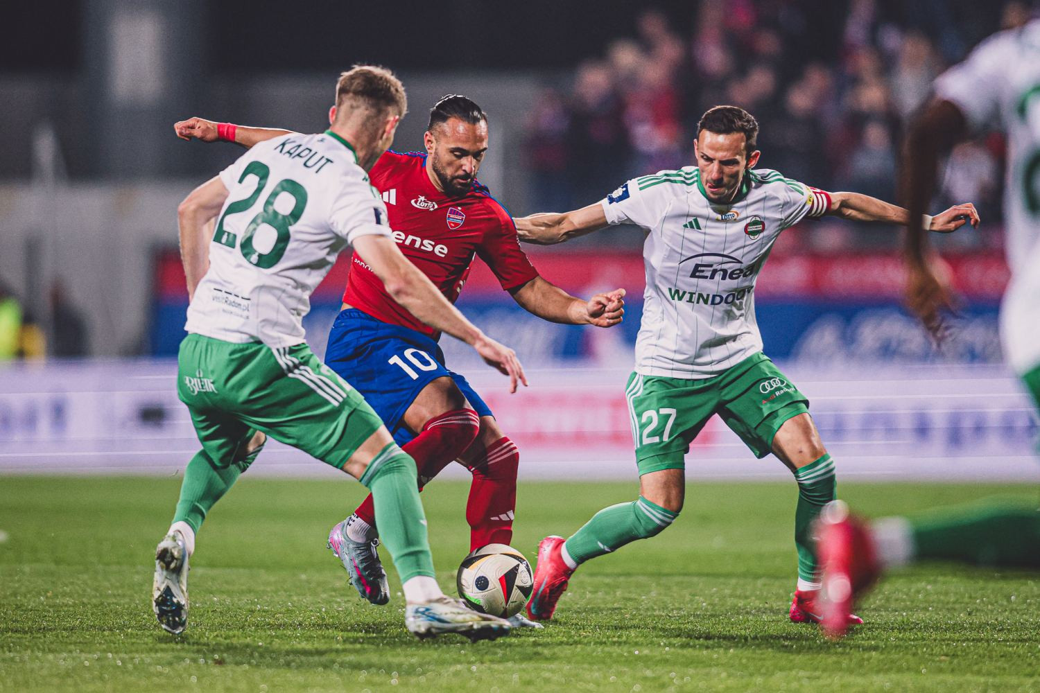 Marek Papszun zaciera ręce, dwa ważne powroty do drużyny Rakowa Częstochowa coraz bliżej