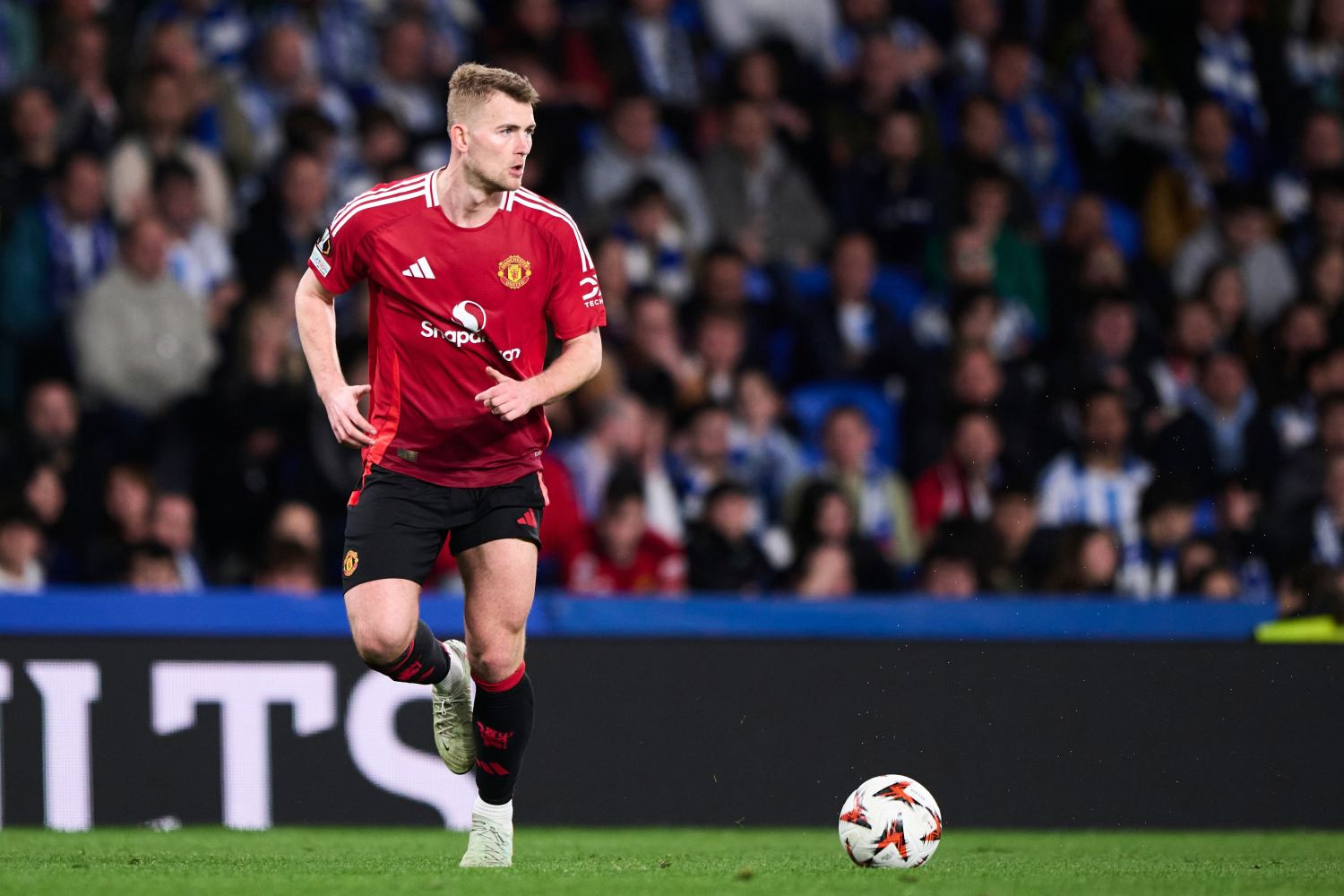 Kluczowy piłkarz Manchesteru United nie dokończył spotkania z powodu kontuzji. Dopiero co wrócił do gry