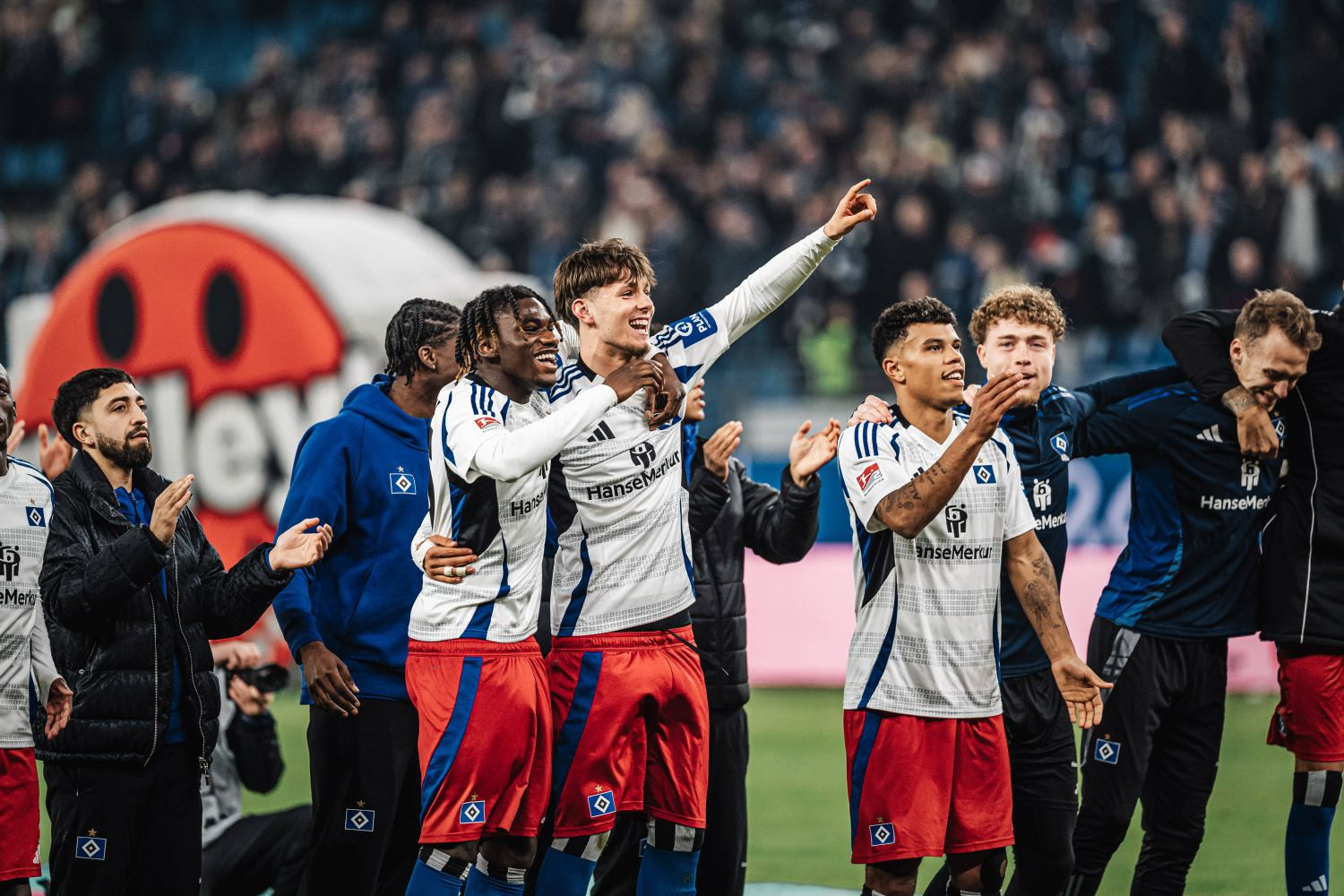 Uwolnili się od demonów przeszłości, otwierają nowy rozdział. Gigant wraca do Bundesligi