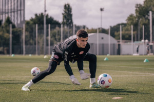 Karol Niemczycki oddala się od Ekstraklasy. Transfer naprawdę blisko