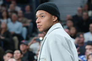 PSG żąda 98 milionów euro od Kyliana Mbappé