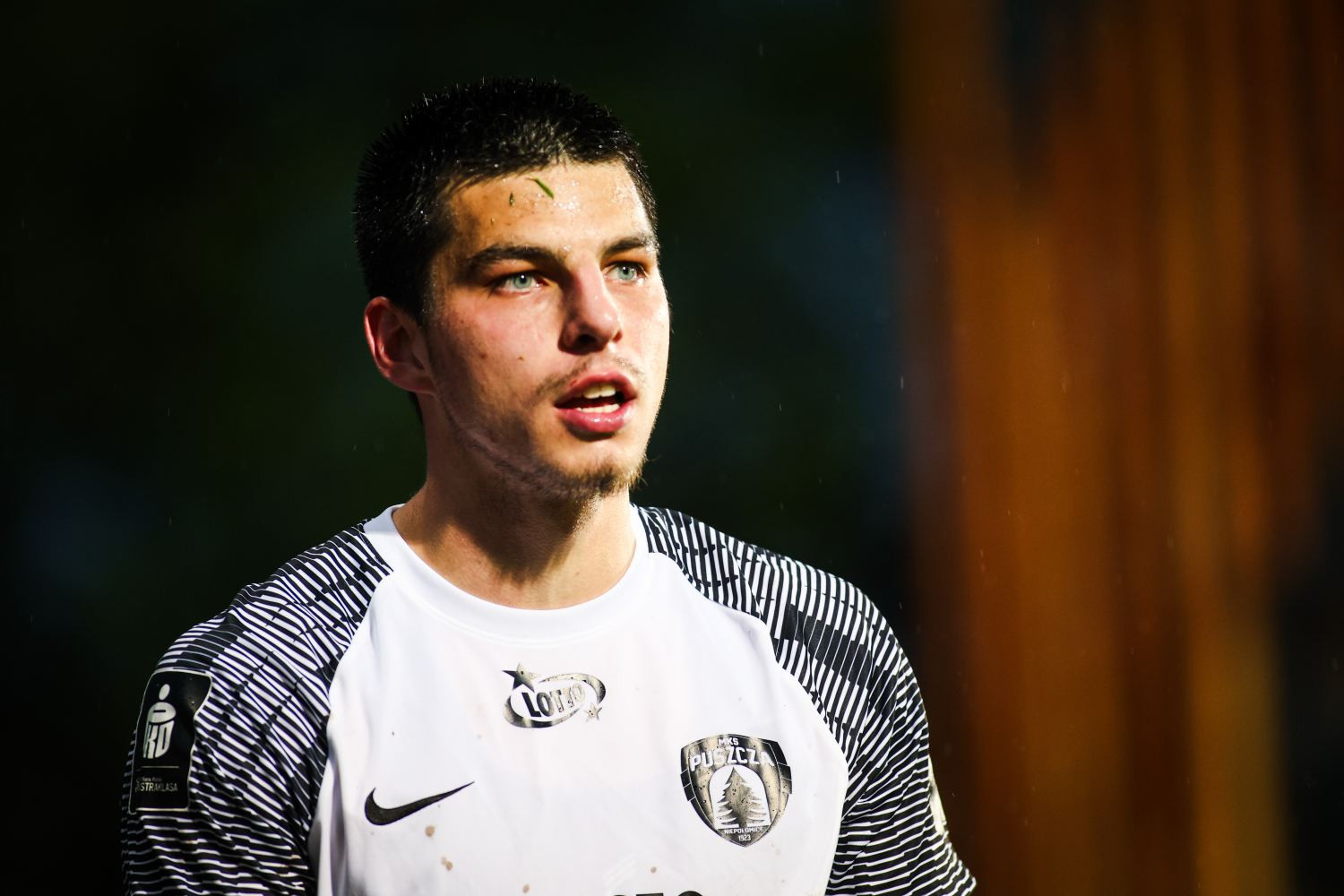 Korona Kielce powinna wrócić do tematu transferu tego napastnika?! Zimą dostał zaproszenie na testy