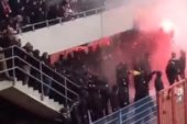 Gorąco w trakcie meczu Piast Gliwice - Górnik Zabrze [WIDEO]. „Sektor jest demolowany”