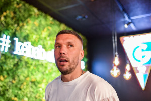 OFICJALNIE: Lukas Podolski zdecydował w sprawie przyszłości!