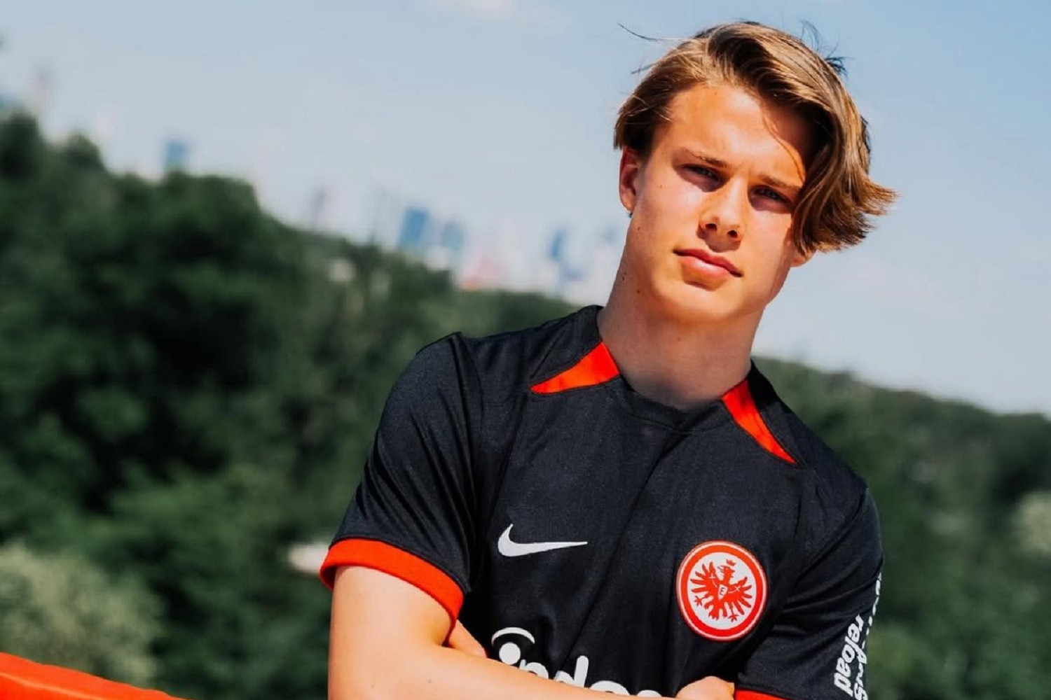 OFICJALNIE: Eintracht Frankfurt z pierwszym transferem na 2026 rok. Rekord sprzedażowy przebity ponad dwukrotnie