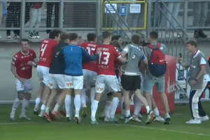 Szaleństwo w I lidze. Rzut karny w ósmej minucie doliczonego czasy gry zdecydował o utrzymaniu, znamy komplet spadkowiczów [OFICJALNIE]