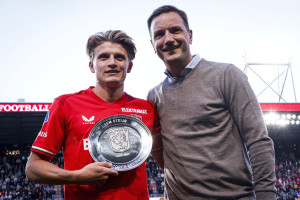 OFICJALNIE: Faworyci w cieniu. Grał w szóstym klubie Eredivisie, został najlepszym zawodnikiem sezonu