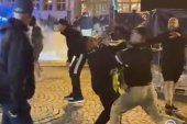 Zadyma we Wrocławiu! Kibice Chelsea i Realu Betis starli się na rynku [WIDEO]