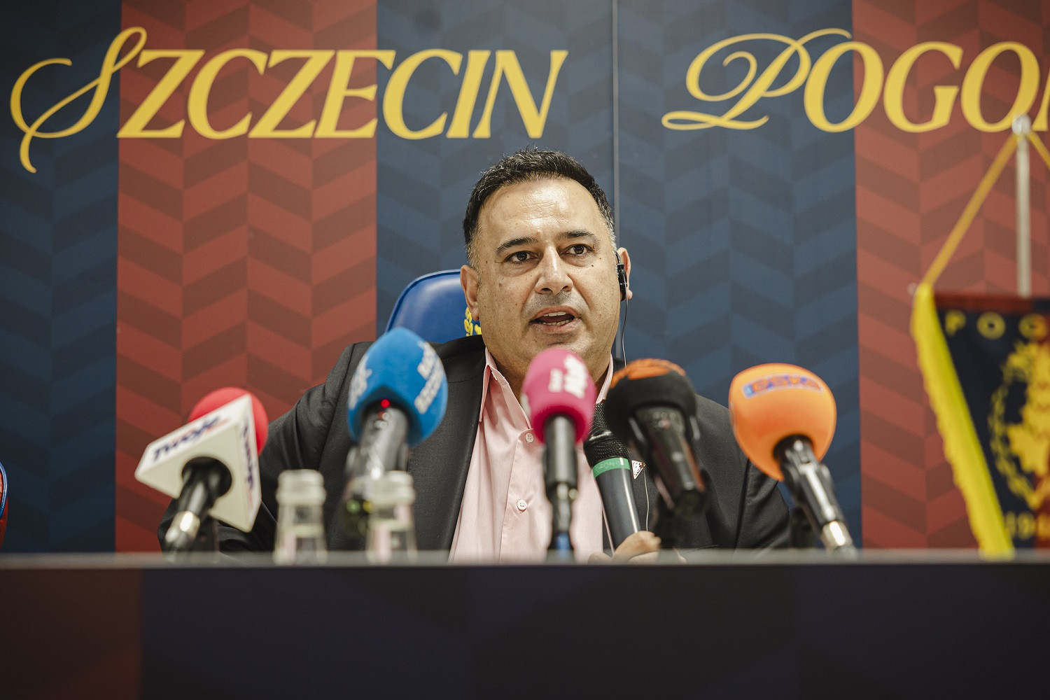 Alex Haditaghi nie wytrzymał. „Jesteś żałosnym nieudacznikiem”