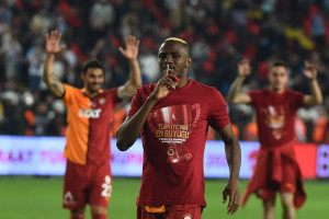 To byłby hit! Victor Osimhen został zaoferowany gigantowi