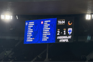 Mecz Finlandia - Polska przerwany! Dramatyczne wydarzenia na trybunach