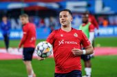 Klub z Ekstraklasy walczy o transfer Ángela Rodado! Agent pojawił się w mieście