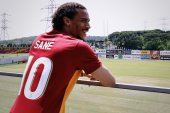 OFICJALNIE: Leroy Sané podpisał. Tyle zarobi w nowym klubie