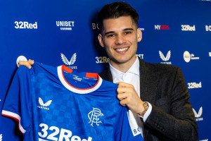 Syn legendy jest do wzięcia. „To byłby ciekawy transfer Legii Warszawa”