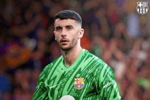 OFICJALNIE: Joan García w FC Barcelonie