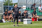 Nowa postać na zgrupowaniu Legii Warszawa. Trener wezwał posiłki