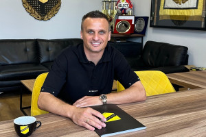 Sławomir Peszko namawiał go na transfer do Wieczystej Kraków. „Kilka razy dzwonił do mnie”
