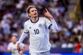 Gwiazda młodzieżowej reprezentacji Niemiec odrzuciła Chelsea i Napoli. Chce wylądować wyłącznie tam