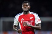 Thomas Partey odchodzi z Arsenalu. Trzy kluby zainteresowane jego pozyskaniem