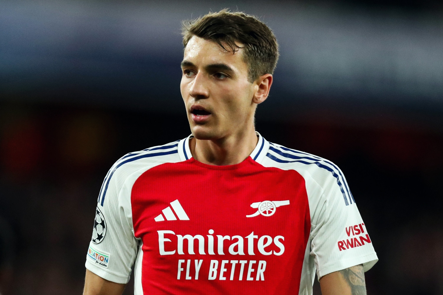 Jakub Kiwior łączony z odejściem z Arsenalu