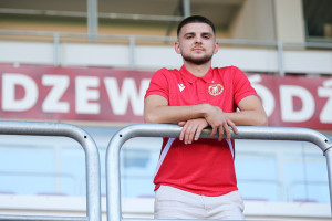 OFICJALNIE: Widzew Łódź sfinalizował transfer pomocnika. To czterokrotny reprezentant kraju