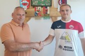 OFICJALNIE: Mistrz Polski z Rakowem Częstochowa dołączył do trzecioligowca. Chcą grać o awans