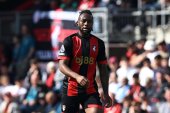 Głośny transfer w Premier League spali na panewce?! Nowy kontrakt gwiazdora [OFICJALNIE]