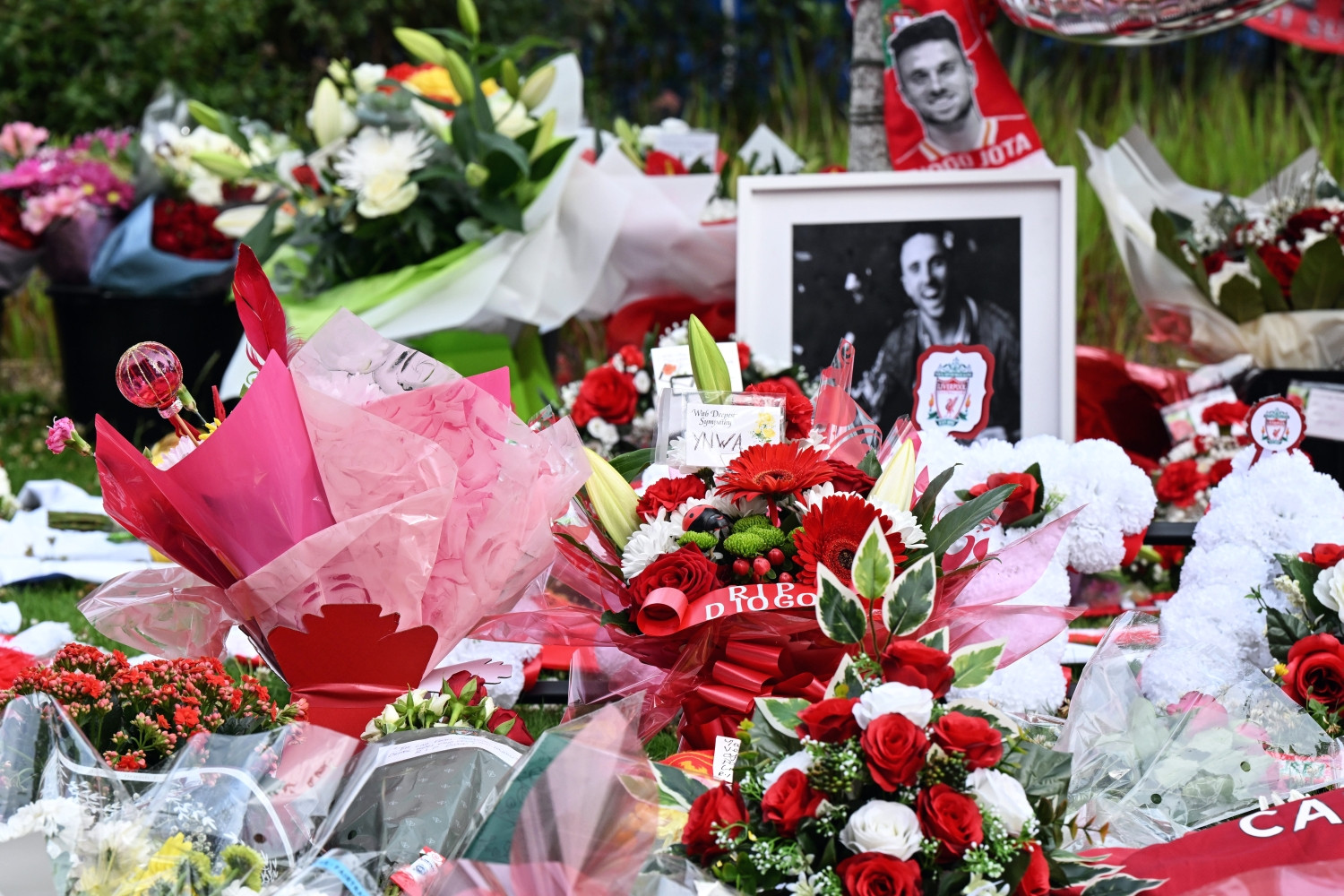 OFICJALNIE: Liverpool FC zastrzegł numer Diogo Joty. „Na zawsze nasza 20”