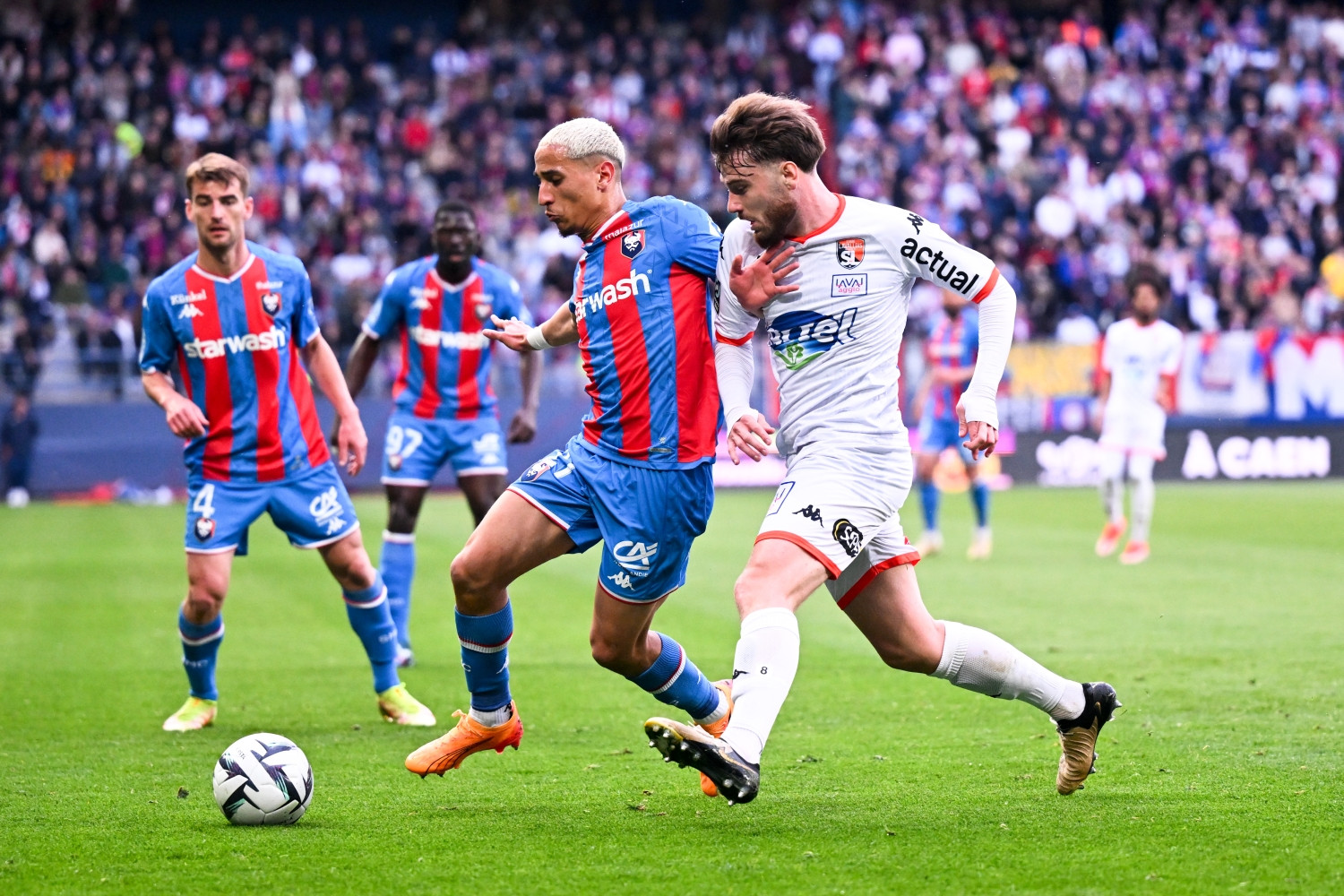 Ponad 130 meczów na zapleczu Ligue 1. Cracovia sonduje ciekawy transfer