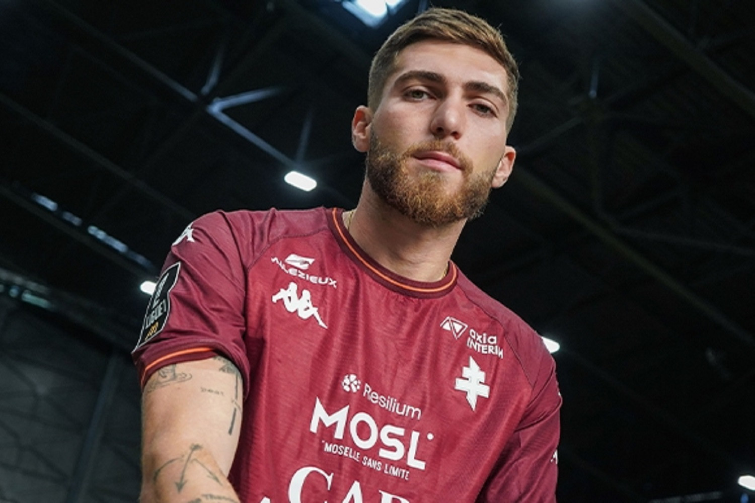 OFICJALNIE: Zdobył dwie bramki i zaliczył trzy asysty w Ekstraklasie, teraz spróbuje sił w Ligue 1