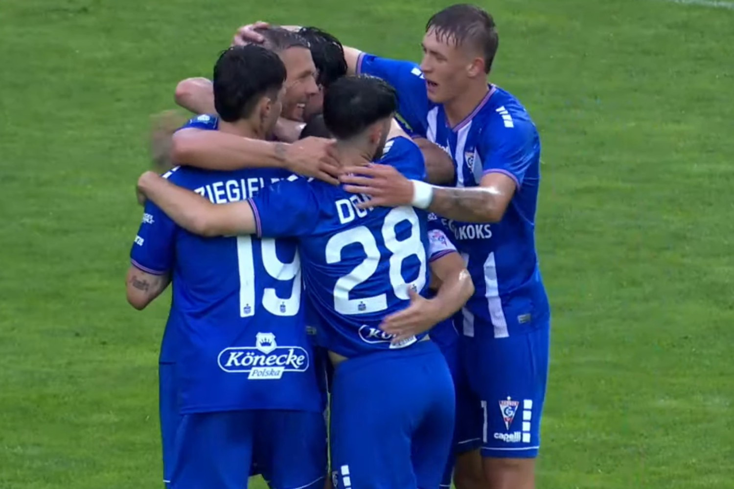 Górnik Zabrze zaliczył próbę generalną. Gol Lukasa Podolskiego [WIDEO]