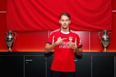 OFICJALNIE: Benfica sprowadziła bocznego obrońcę. Nie spełnił on oczekiwań u Roberto De Zerbiego