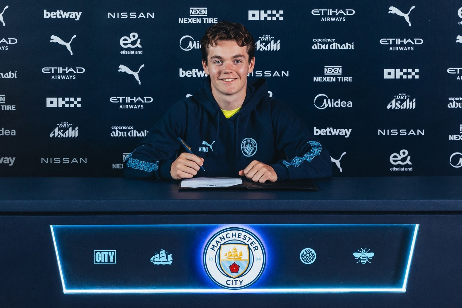 OFICJALNIE: Piąty letni transfer Manchesteru City. Wyrównany rekord ligi