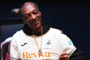 OFICJALNIE: Snoop Dogg współwłaścicielem klubu na zapleczu Premier League